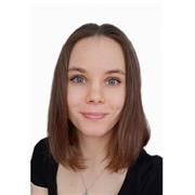 Französisch-Tutorin mit Französisch als Muttersprache und 7 Jahren Nachhilfe-Erfahrung (für alle Klassen)